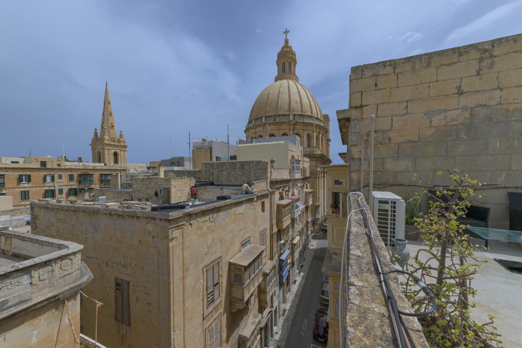 Stylish Valletta 2 Bedrooom City Centre Apartment With Terrace Dış mekan fotoğraf