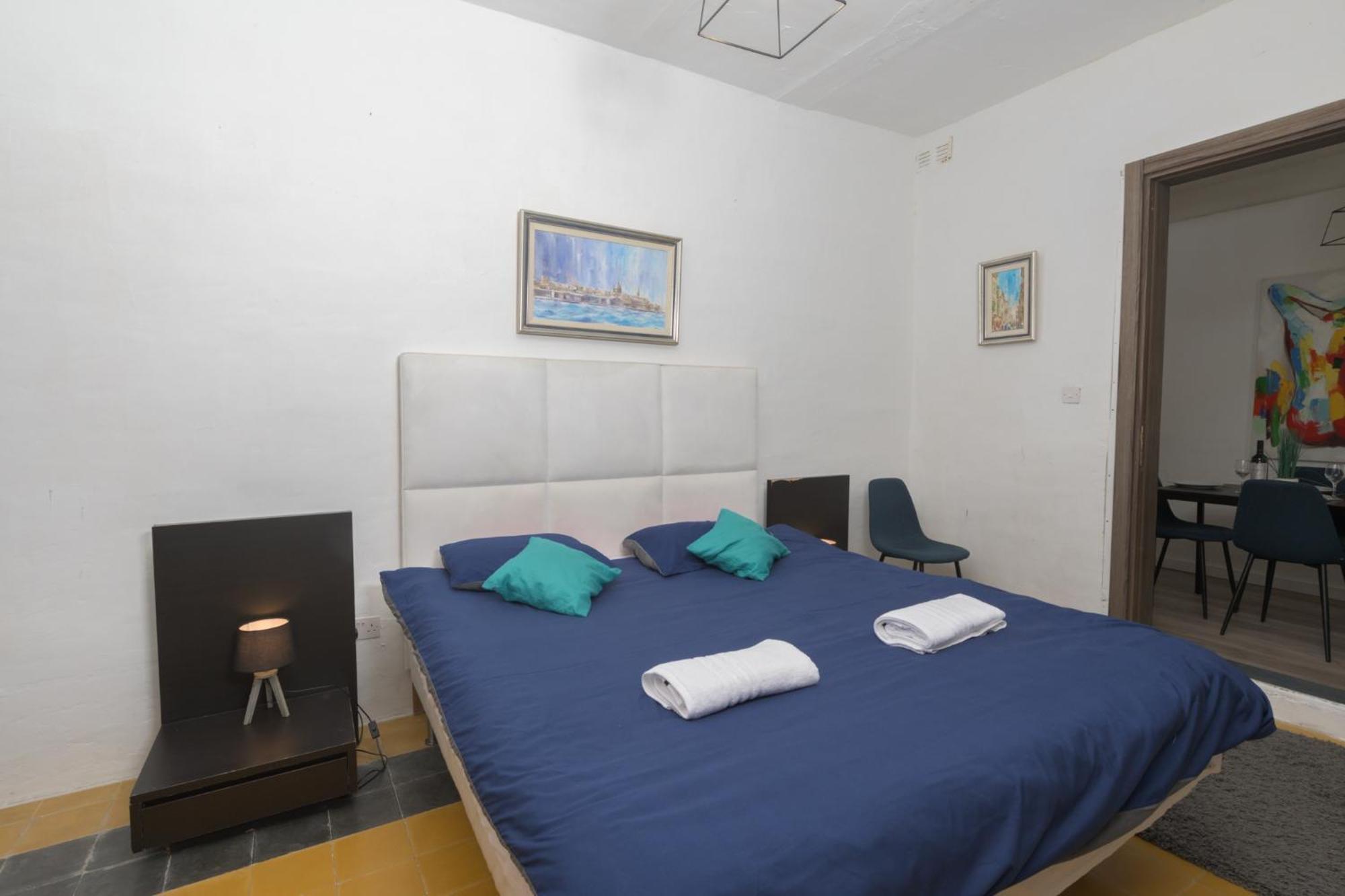 Stylish Valletta 2 Bedrooom City Centre Apartment With Terrace Dış mekan fotoğraf