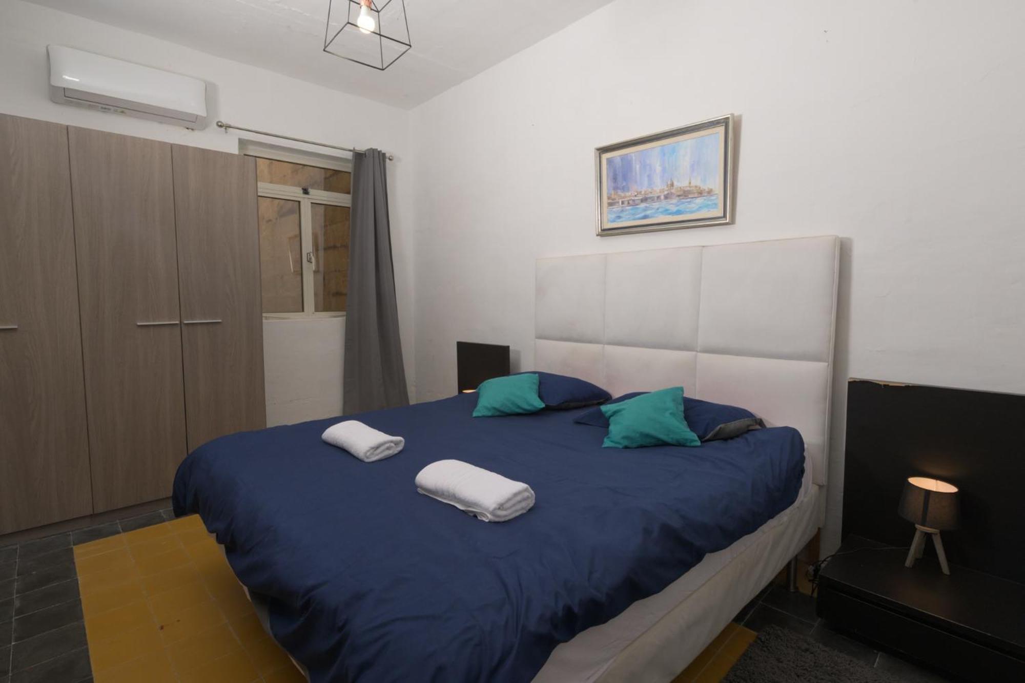 Stylish Valletta 2 Bedrooom City Centre Apartment With Terrace Dış mekan fotoğraf
